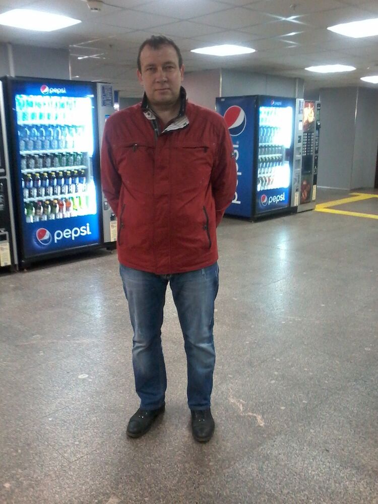  15295741  Stiv, 45 ,    