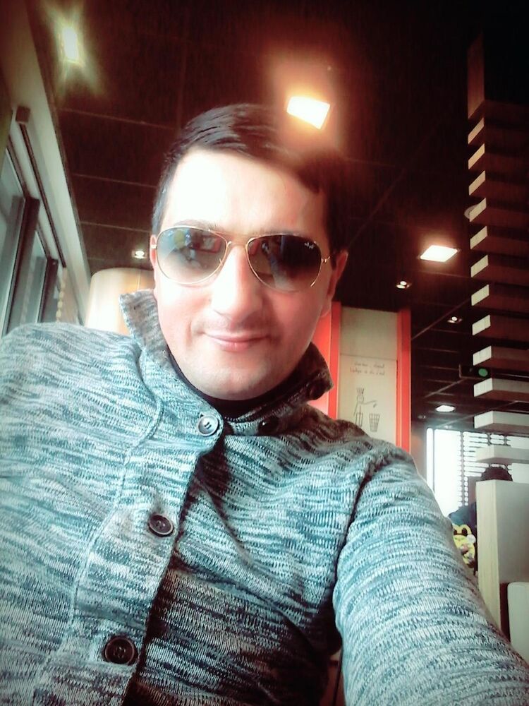  17246211  Gaga, 46 ,    