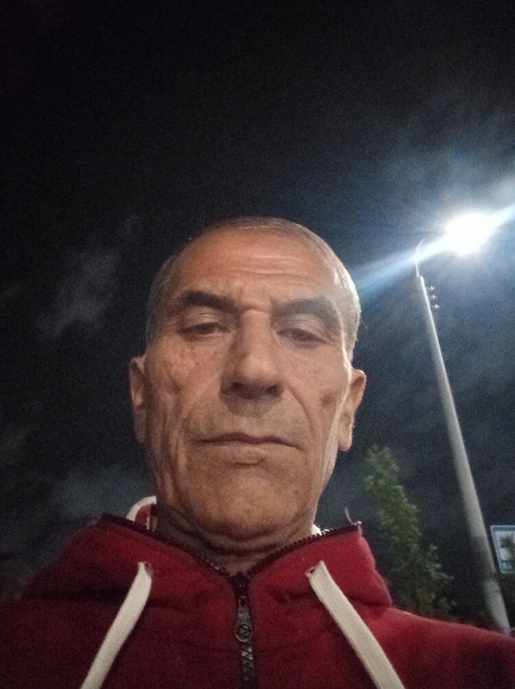 37960781  Abolghasem, 69 ,    