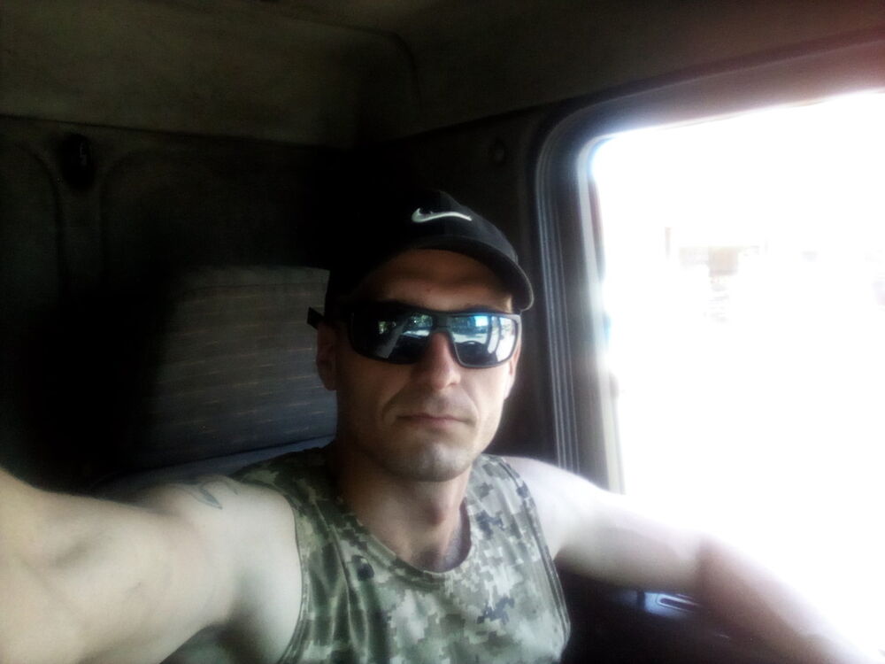  ,   Romantic, 33 ,   ,   , c 