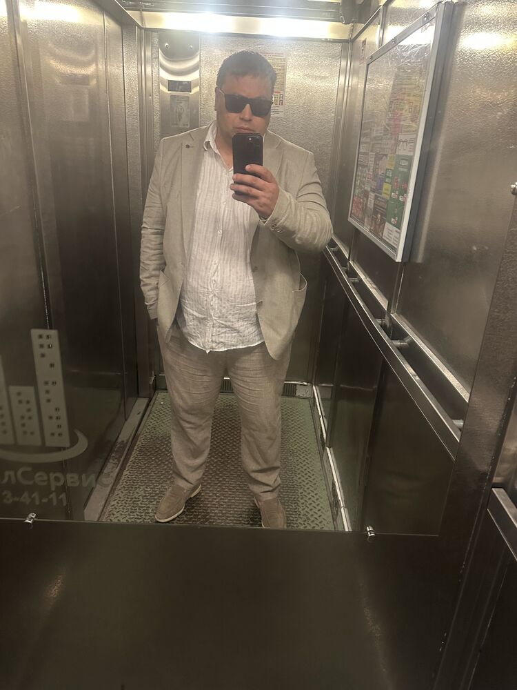  52195301  Ramil, 39 ,    