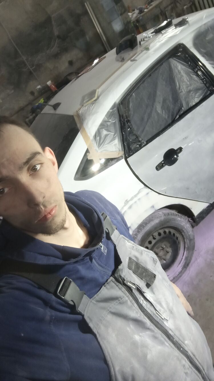  ,   Igor, 24 ,   ,   