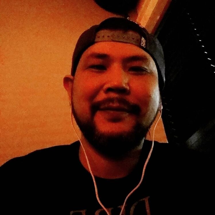  ,   Tomiris, 40 ,   ,   , c 