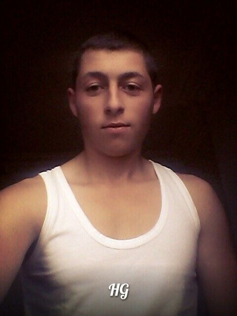  5083571  H G, 28 ,    