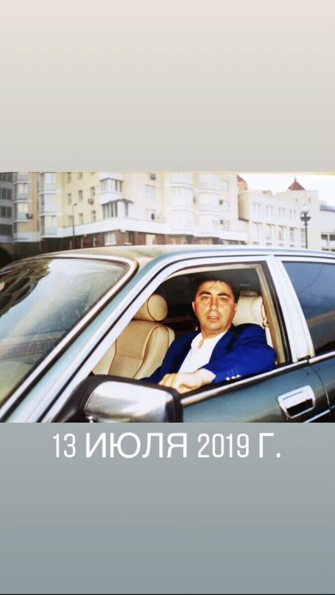  22209311  Eli, 53 ,    