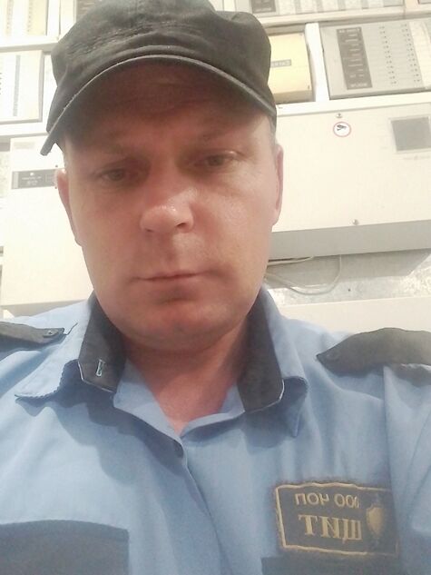  53943931  , 46 ,    --