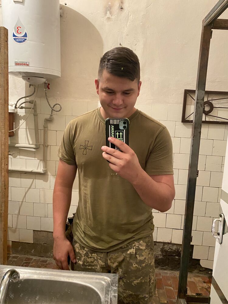  -,   , 25 ,   ,   