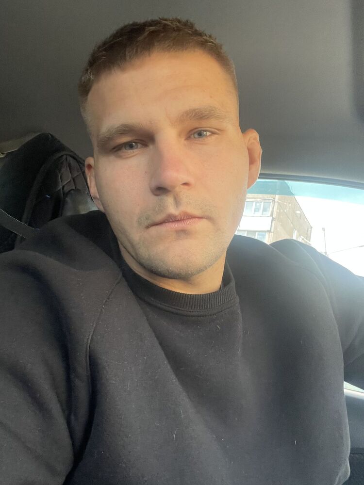  38925861  , 27 ,    