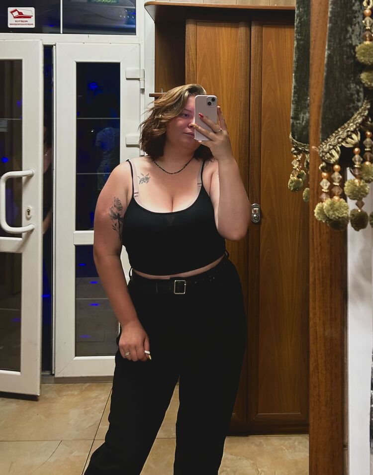  ,   Darya, 22 ,   ,   , 