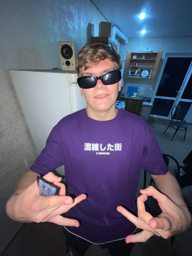  32330191  , 21 ,    