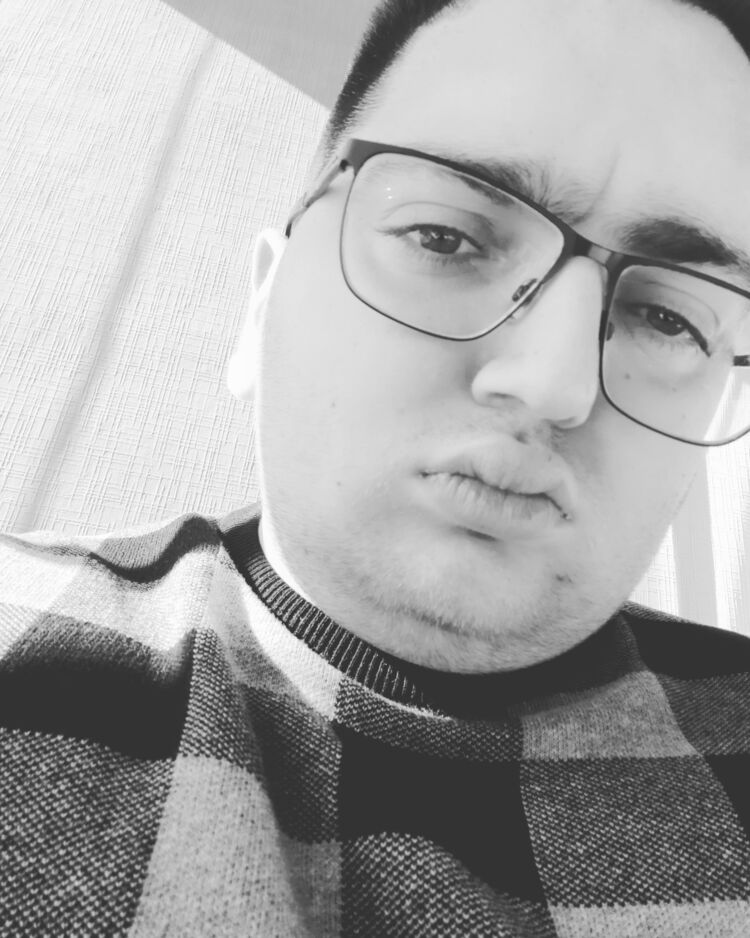 ���� 25236351 ����� Vladimir, 24 ����, ���� ���������� � ����