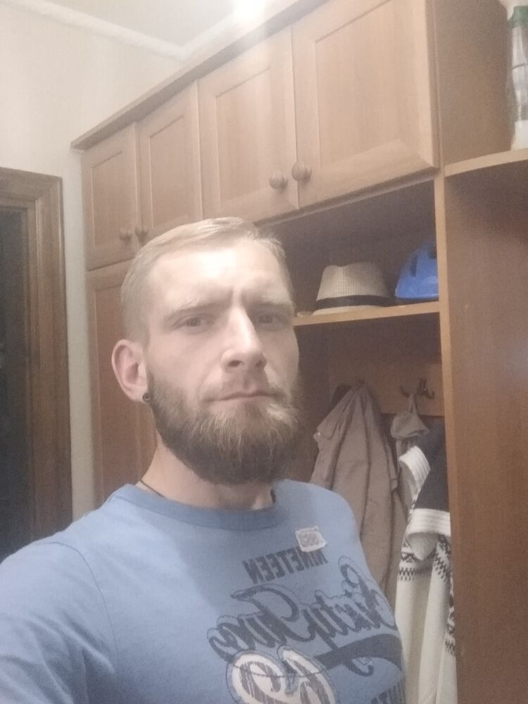  ,   Vitalij, 38 ,   ,   
