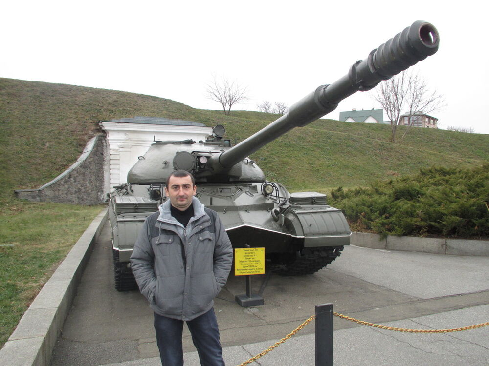  5187051  Pavel, 40 ,    