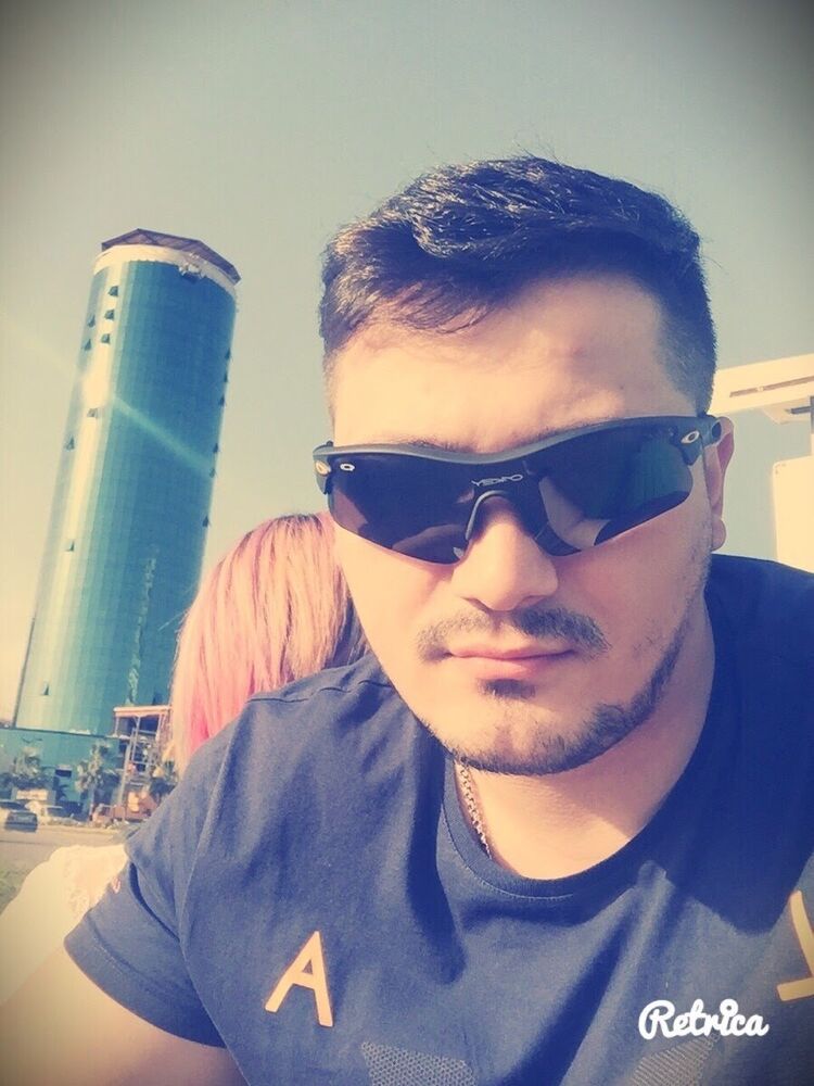  ,   David, 37 ,   ,   , c , 