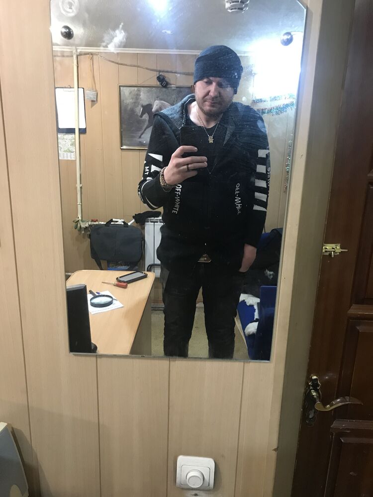  32050861  , 40 ,     