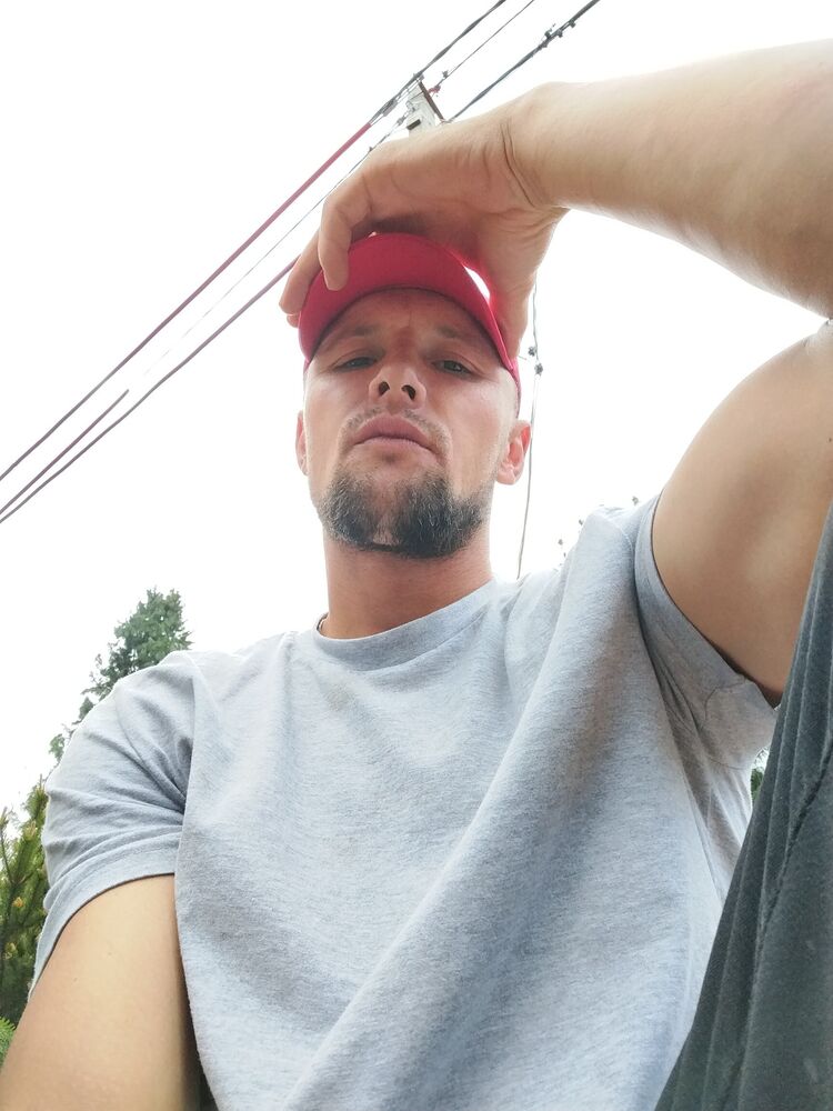  43893851  , 30 ,    -