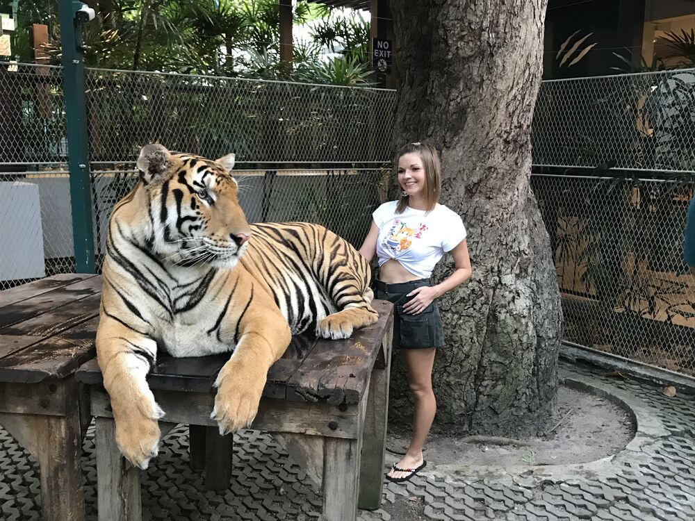  52560541  Ekaterina, 39 ,    -