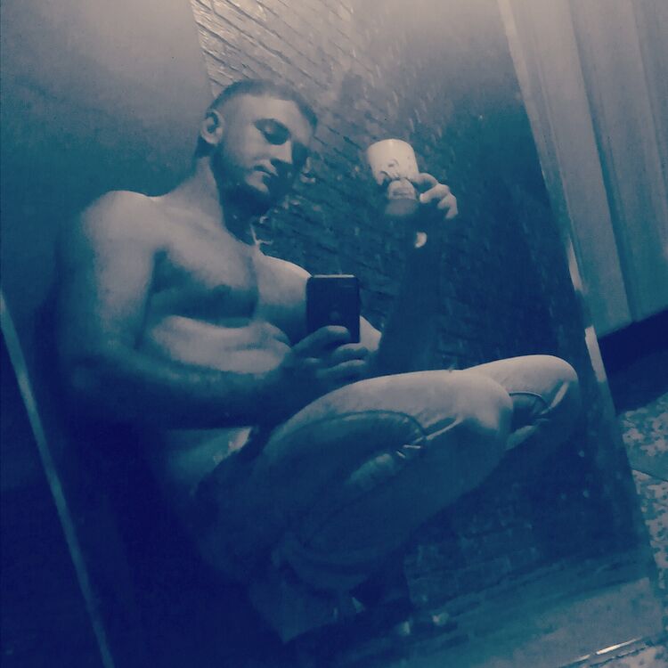  31659301  , 37 ,    