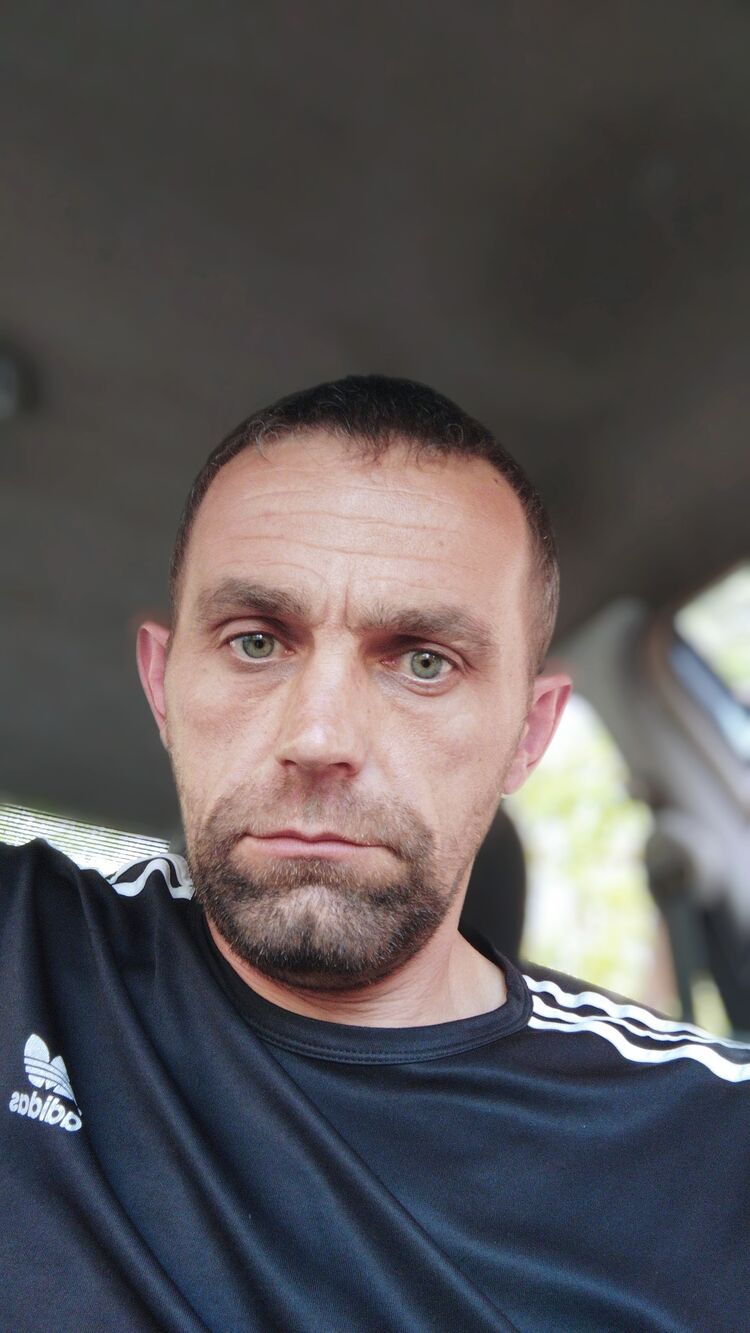  ,   Sergey, 42 ,   ,   