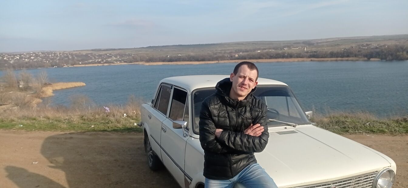  48331671  , 31 ,    