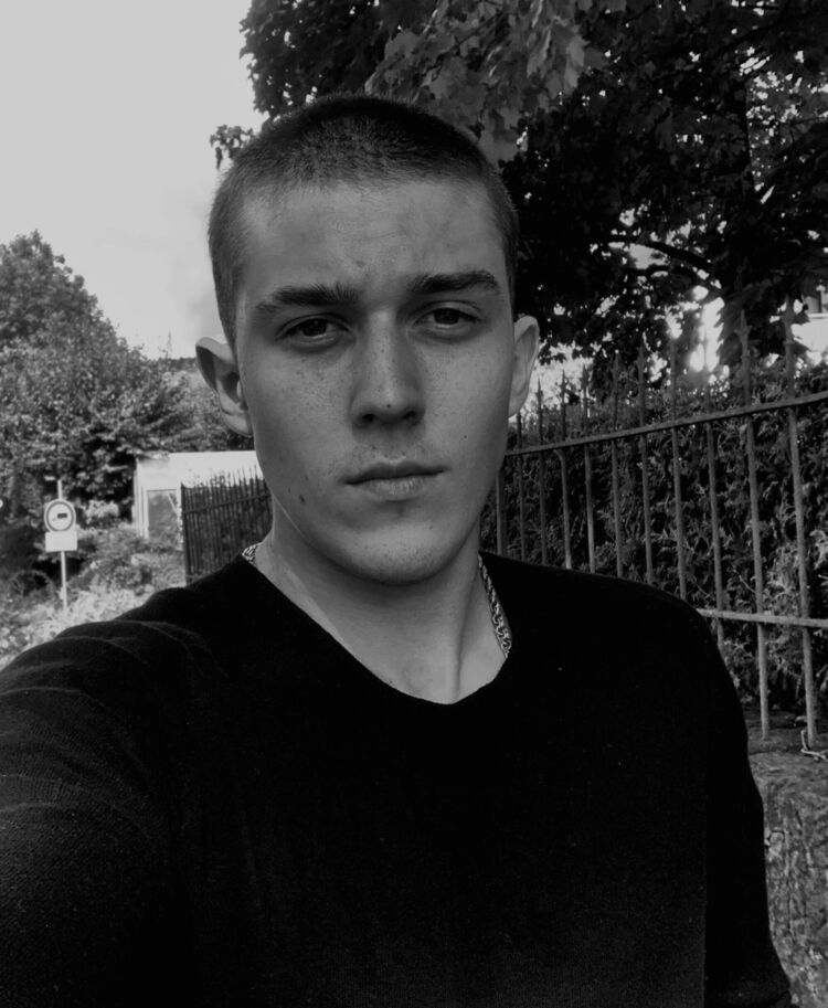  33721151  Maksim, 25 ,    Wurzburg