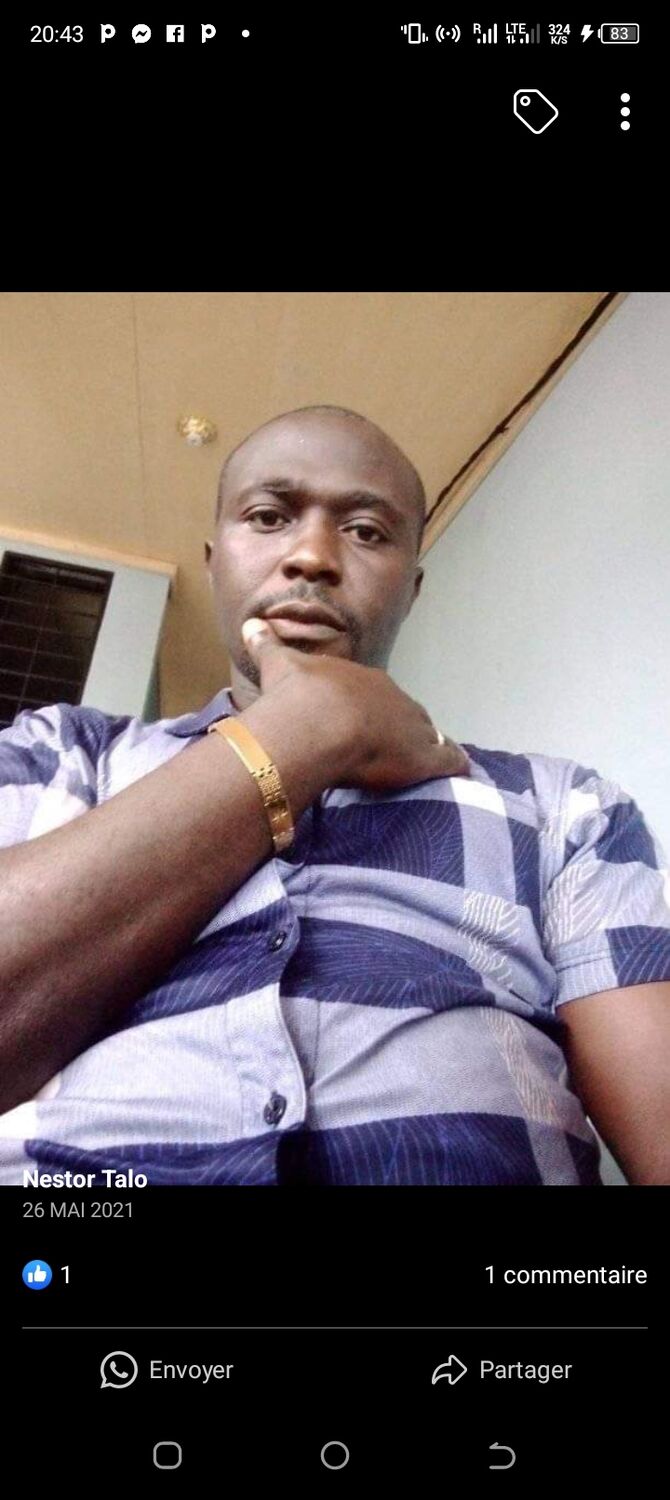  44683711  Nestor, 43 ,    