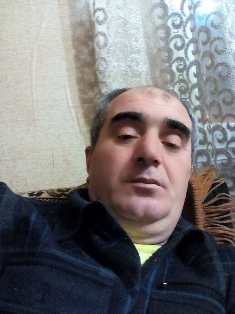  14549231  Gela, 53 ,    
