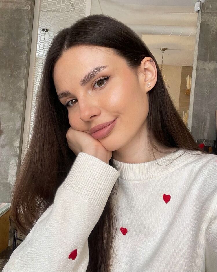  44062361  , 33 ,    -