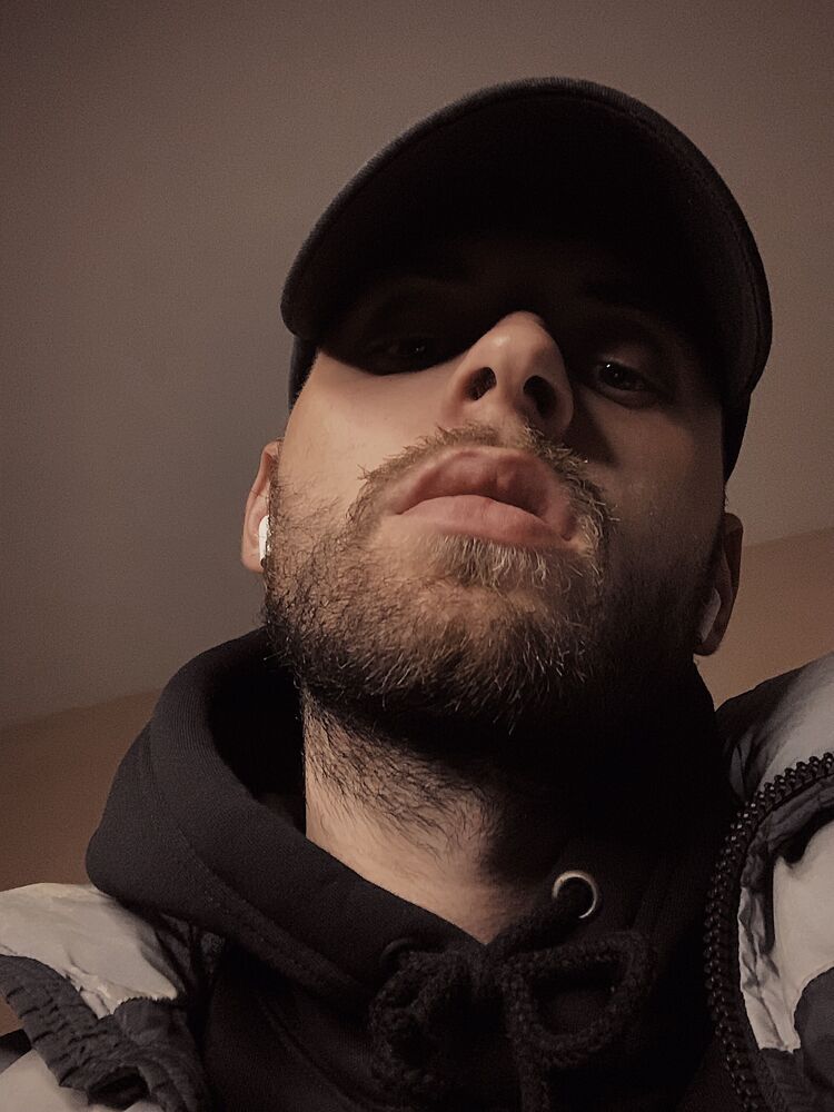  35155821  , 28 ,    