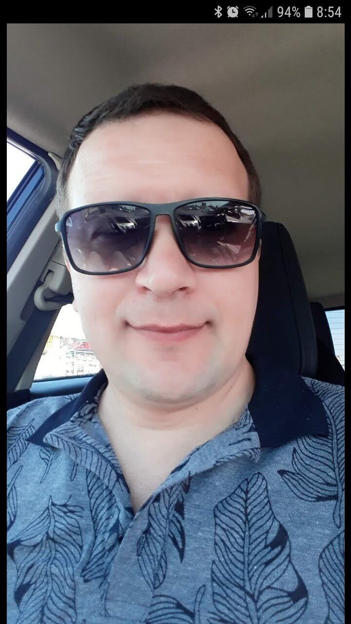  44923831  , 40 ,    