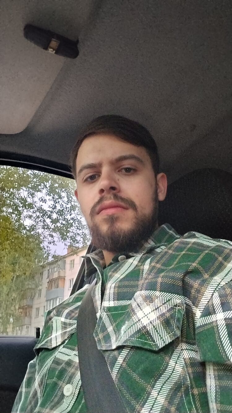  53535721  Varg, 23 ,    