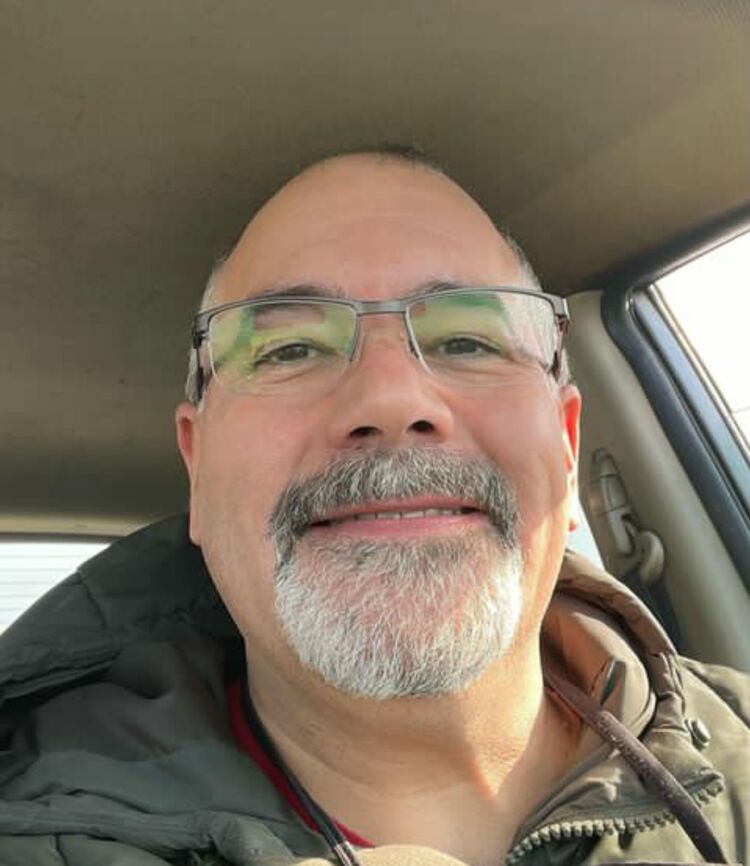  31543841  Anatoly, 57 ,    