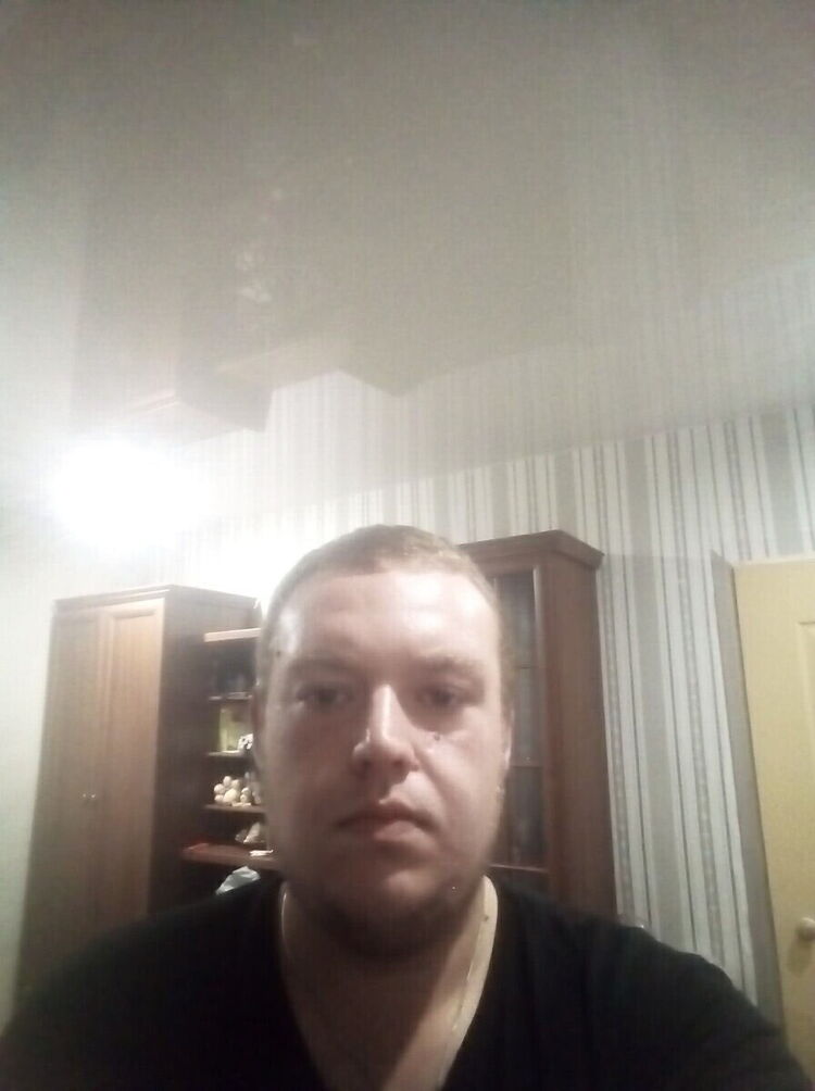  21760451  , 32 ,    