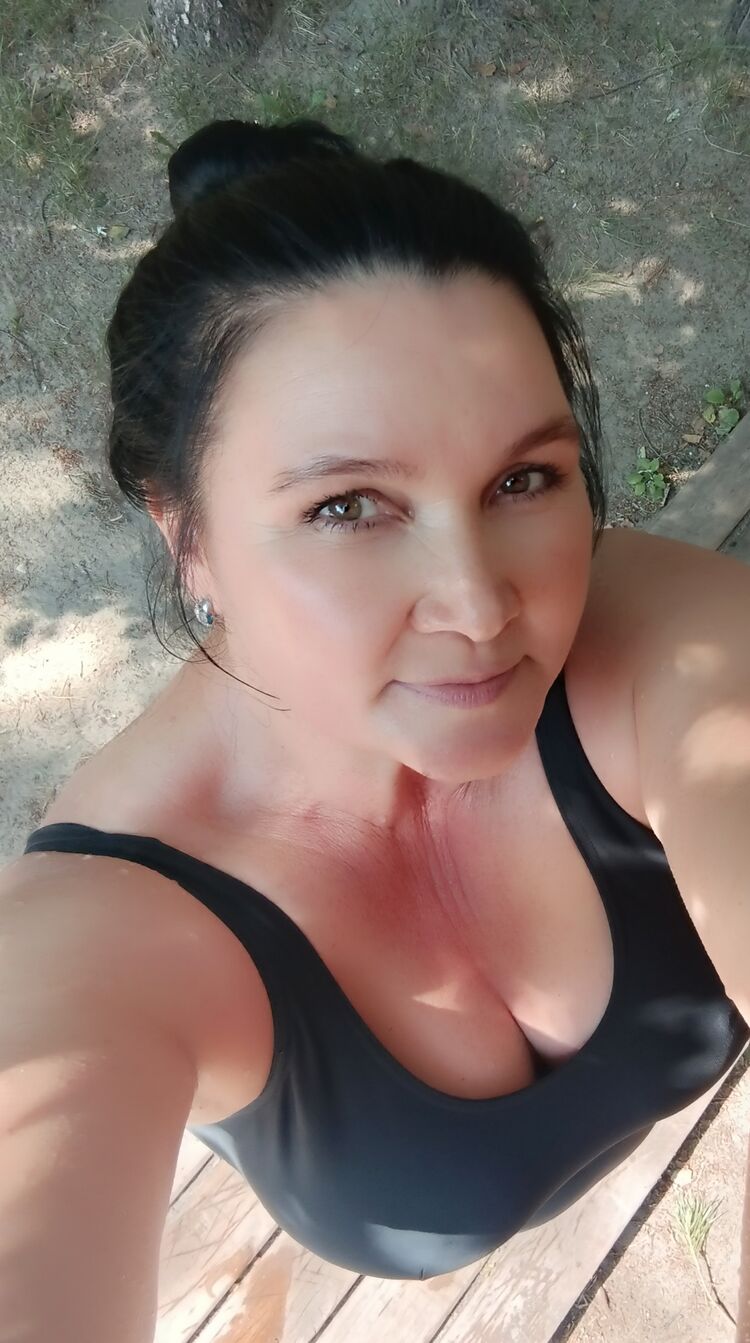  43945571  , 51 ,    