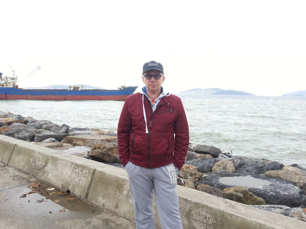  ,   Leonid, 60 ,   ,   , c 