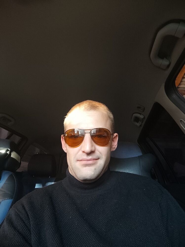  29587961  , 33 ,    