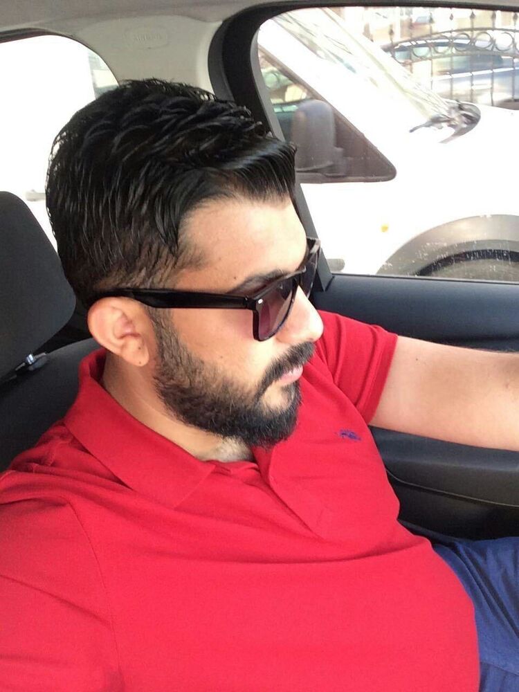  ,   Arman, 35 ,   ,   