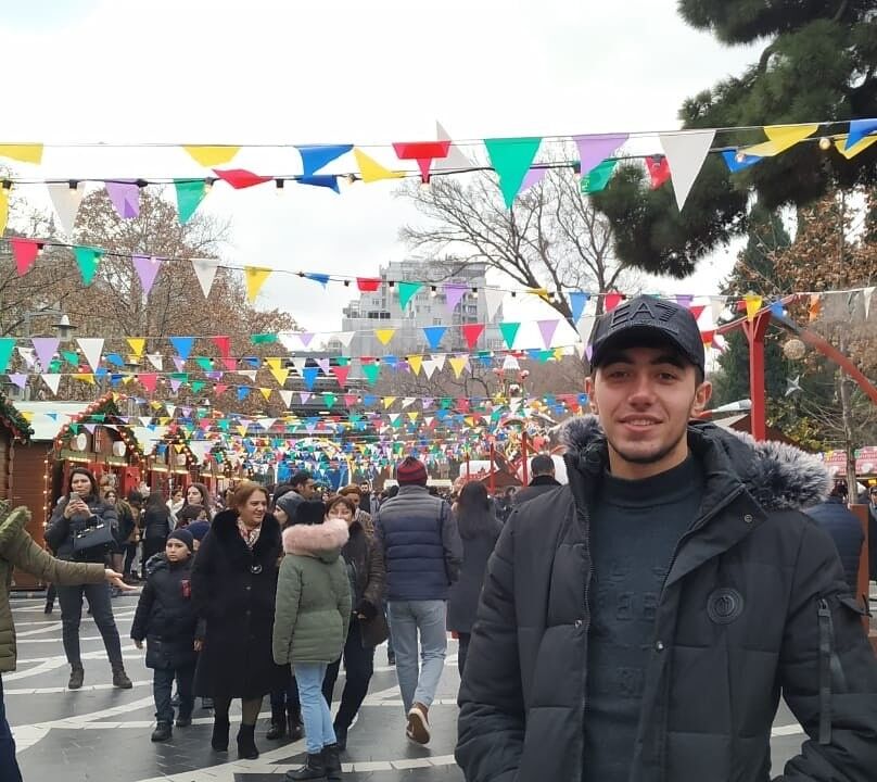  18609491  Mecid, 27 ,    