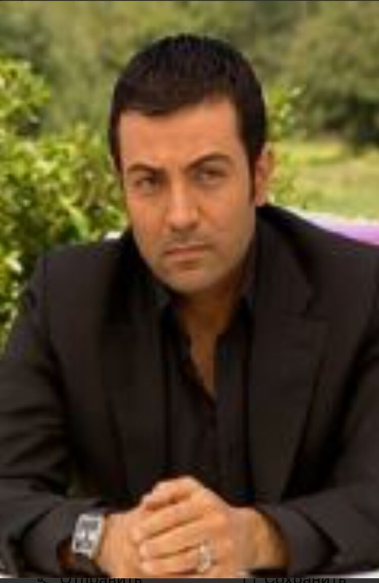  41379801  Mikail, 46 ,    