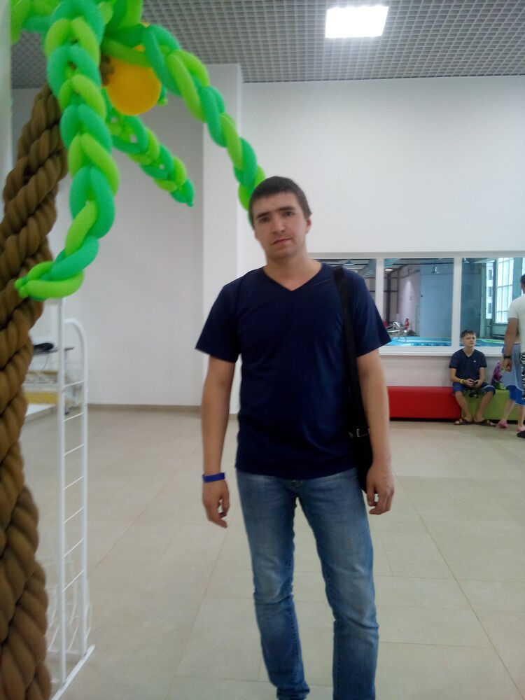  33720921  Rus, 36 ,    