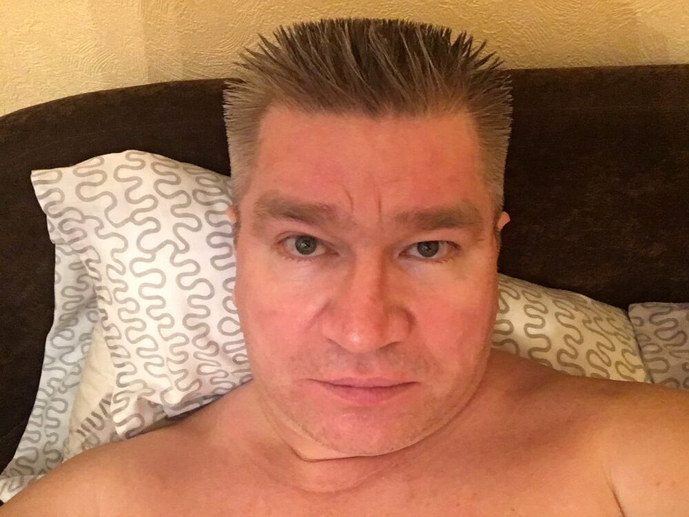  -,   Alex L, 46 ,   ,   , c 