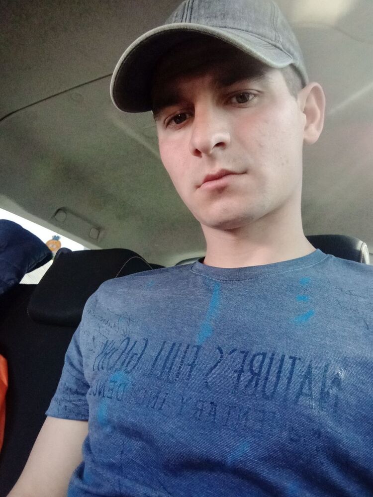  42368581  , 28 ,    