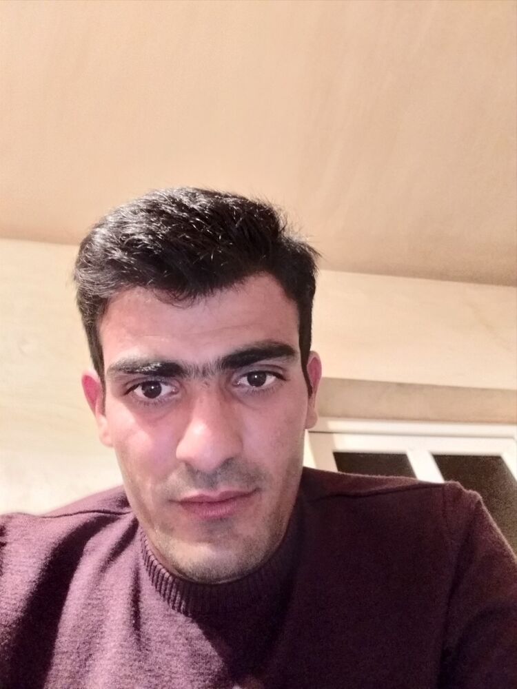  ,   Armen, 36 ,   ,   , c 