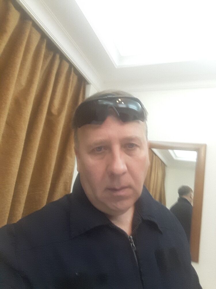  ,   Alex, 53 ,   ,   , c 
