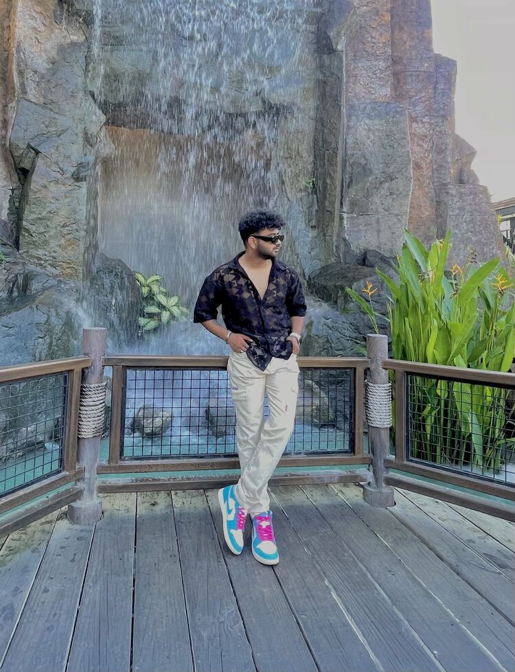  ,   Kanishk, 23 ,   ,   