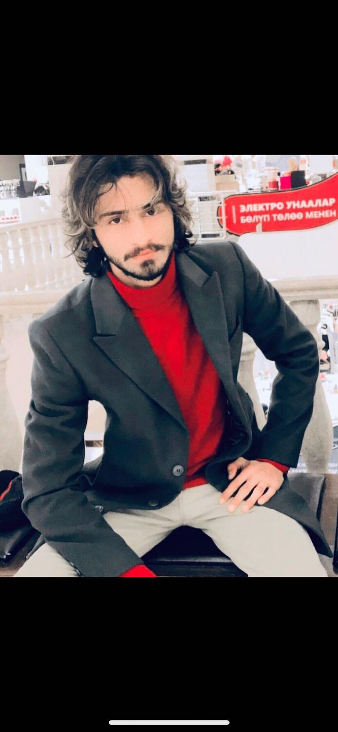  45614441  Huzaifa, 25 ,    