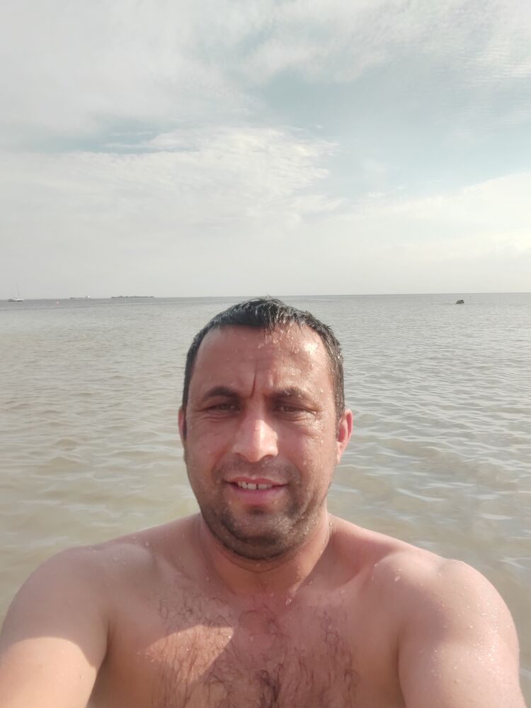  28858791  , 35 ,    -