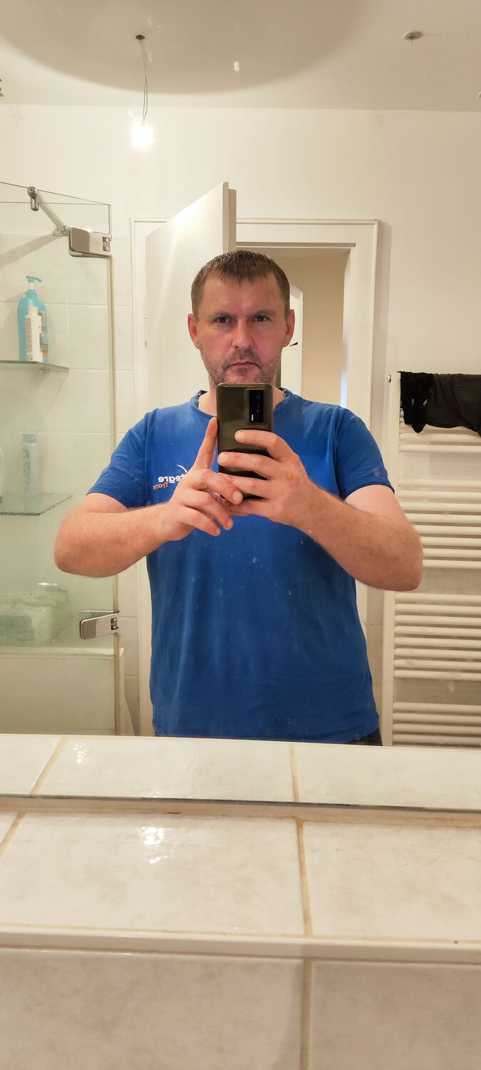  52036391  , 42 ,    