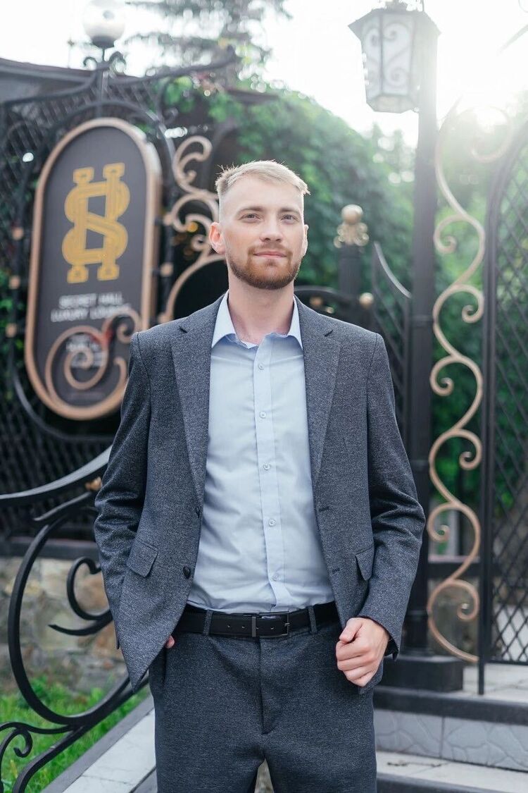 ���� 37968111 ������� ����, 32 ����, ���� ���������� � �����