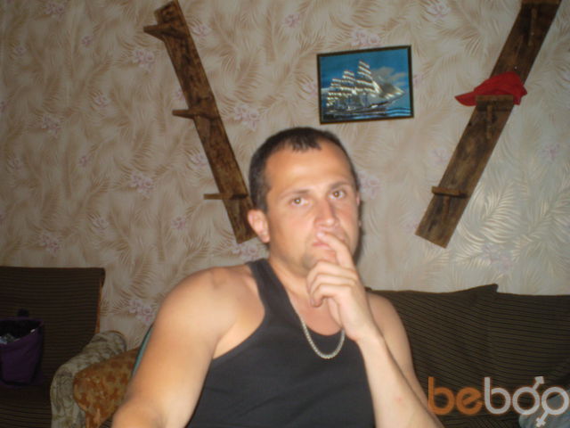  ,   Ruslan, 44 ,   ,   , c 